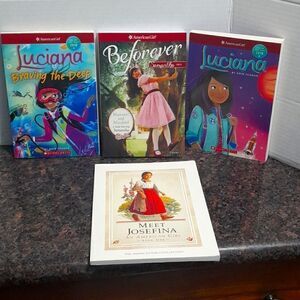 4 American Girl Girl Books...New Condition.